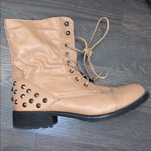 Tan combat boots